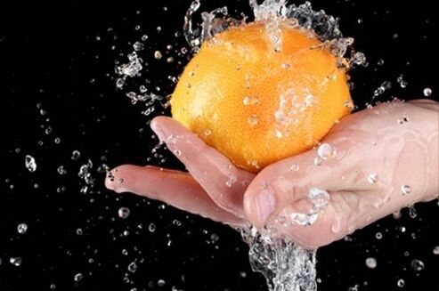 fruit washing to prevent parasites under the skin