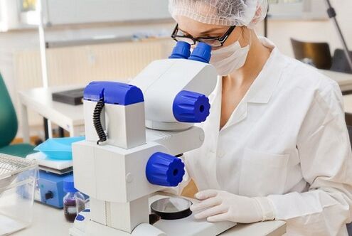carrying out parasite tests